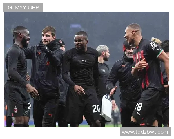 冲突升级!AC米兰与教练发生激烈争执 冲突升级!AC米兰与教练发生激烈争执